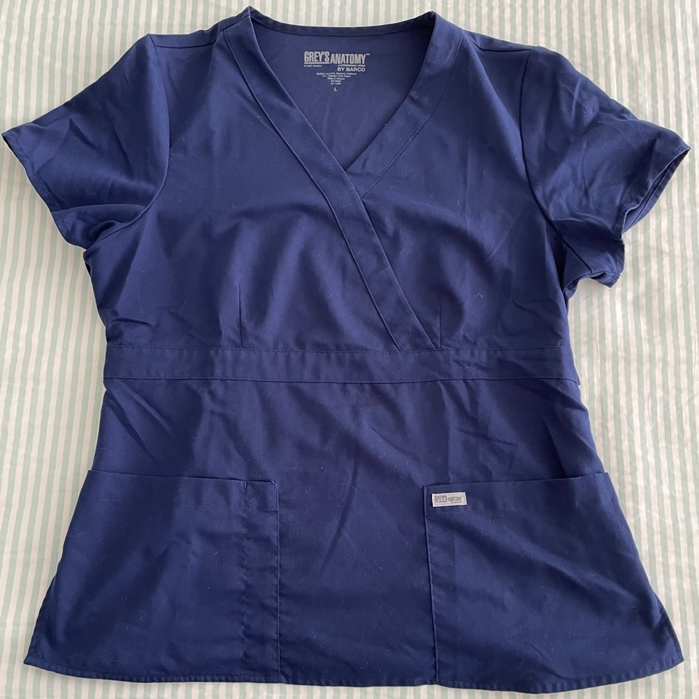 Navy Grey's Anatomy scrub top size L